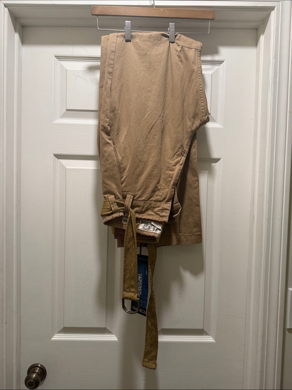 Men's Casual Chino Pants in Tan - Versatile Everyday Wear